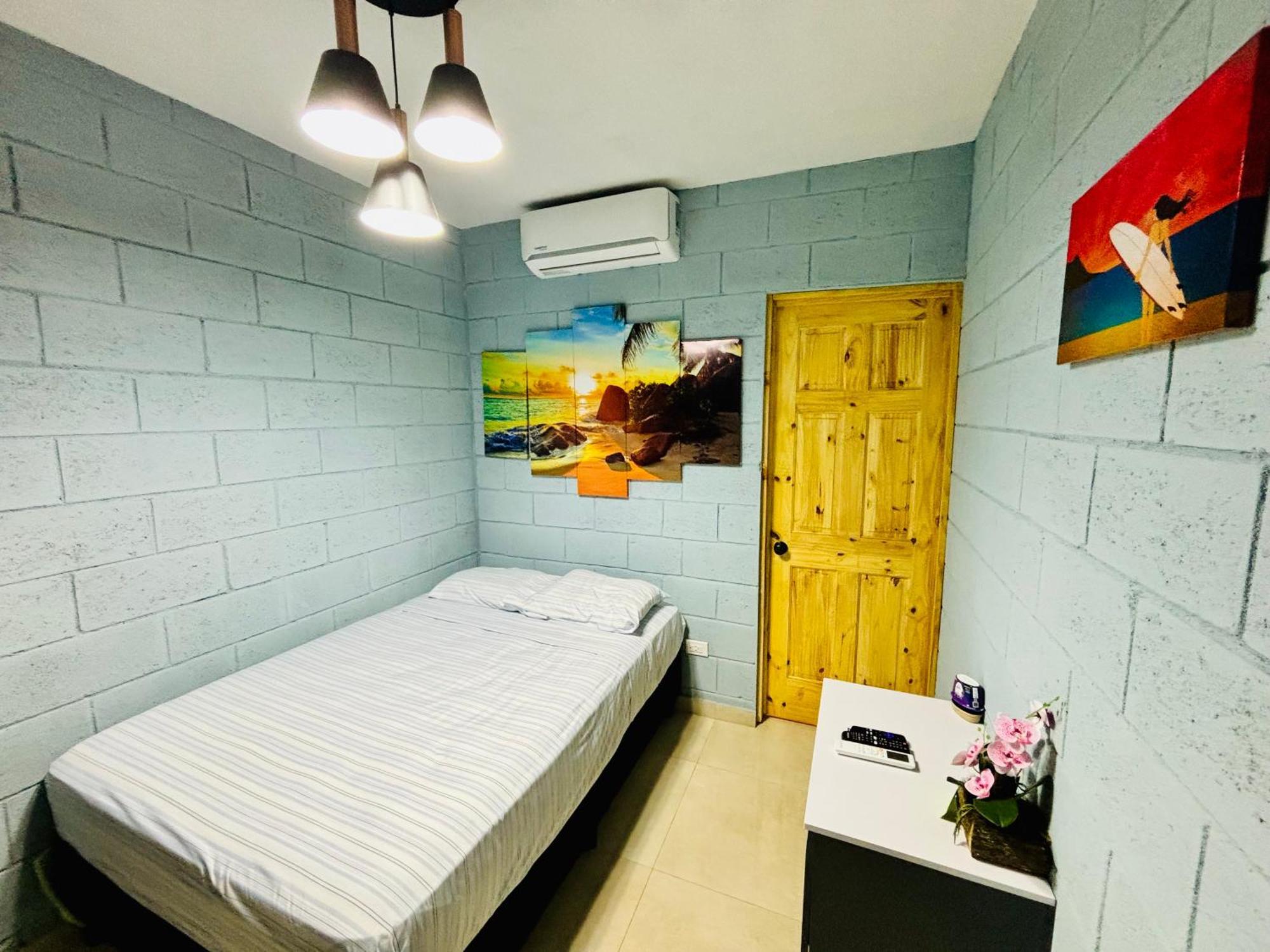 Hostal Camila'S Tamanique Luaran gambar
