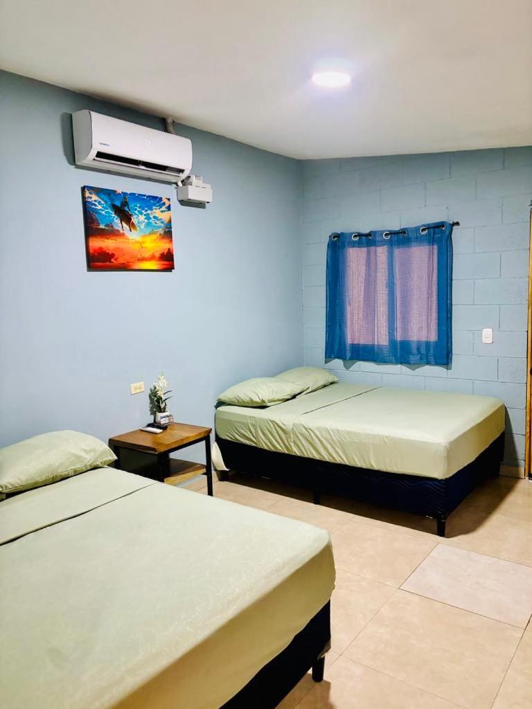 Hostal Camila'S Tamanique Luaran gambar